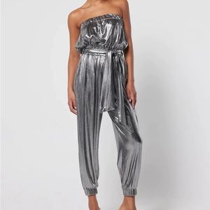 Elliatt Amayah jumpsuit, gunmetal, metallic jumpsuit, new years outfit